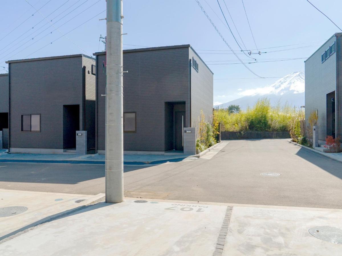 פוג'יקאוואגוצ'יקו Rakuten Stay Fuji Kawaguchiko Station - Japanese Modern Villa Mt Fuji View 105 מראה חיצוני תמונה